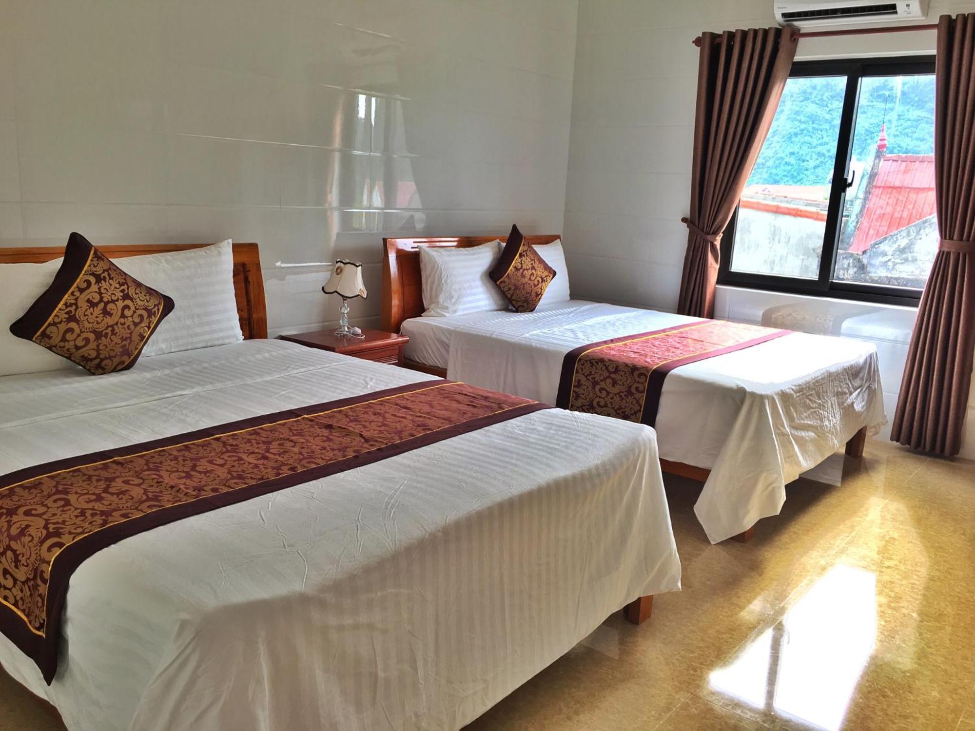 Sky Hotel Phong Nha Zewnętrze zdjęcie