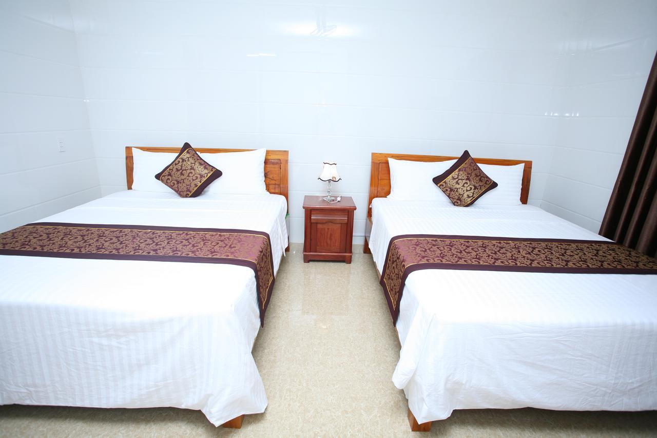 Sky Hotel Phong Nha Zewnętrze zdjęcie