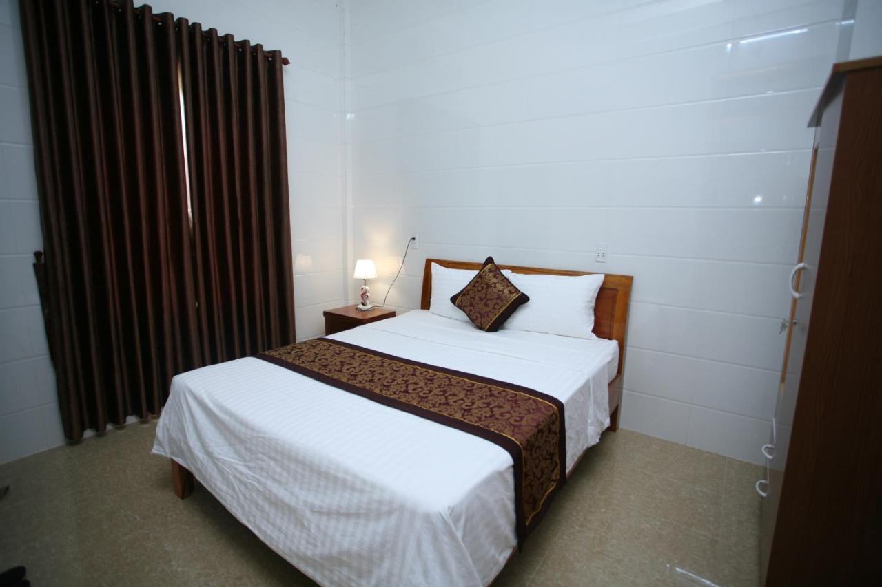 Sky Hotel Phong Nha Zewnętrze zdjęcie