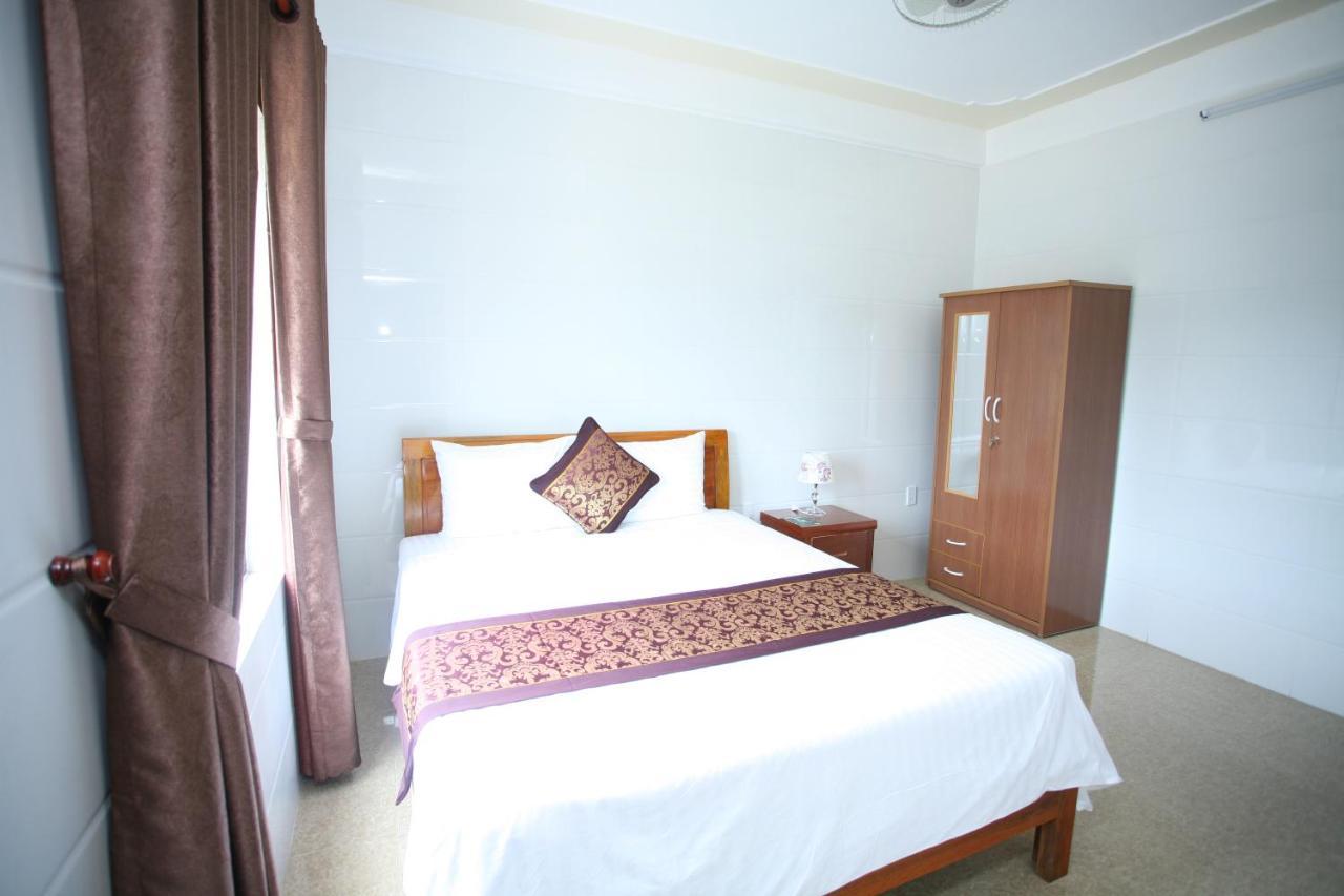 Sky Hotel Phong Nha Zewnętrze zdjęcie